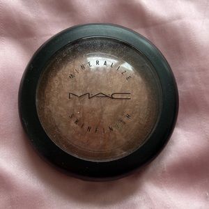 MAC Cosmetics Limited Edition Mineralize Skinfinish in SO CEYLON / EUC